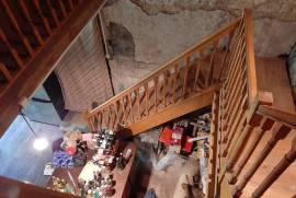 15c Chateau close to Chef-Boutonne in the Deux-Sevres