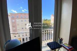 5 Bed 370,00 M2 Luxury Lisbon Apartment - 5 Bed 370,00 M2 Luxury Lisbon Apartment - Can Be Divided In To Two