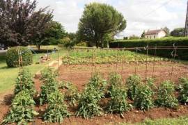 €297800 - Former Railway Station In One Of The Most Beautiful Villages In The Charente