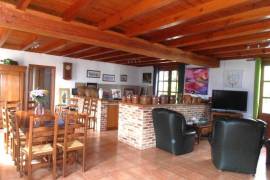 €297800 - Former Railway Station In One Of The Most Beautiful Villages In The Charente