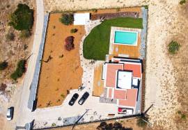 Beautiful V5+2 Newly Renovated Villa in Fonte Santa near the Golden Triangle Beautiful V5+2 Newly Renovated Villa in Fonte Santa near the Golden Triangle