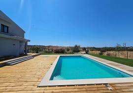 Beautiful V5+2 Newly Renovated Villa in Fonte Santa near the Golden Triangle Beautiful V5+2 Newly Renovated Villa in Fonte Santa near the Golden Triangle