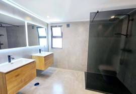 Beautiful V5+2 Newly Renovated Villa in Fonte Santa near the Golden Triangle Beautiful V5+2 Newly Renovated Villa in Fonte Santa near the Golden Triangle