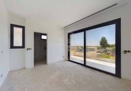 Brand New 6 Bedroom Contemporary Villa in Tavira Centre