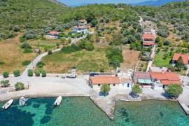 Stunning 2 Bed Villa with land For sale in Samos