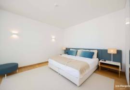 Luxurious Duplex Penthouse at Monte Rei Golf Course: Modern Elegance with Stunning Views