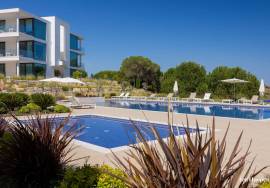 Luxurious Duplex Penthouse at Monte Rei Golf Course: Modern Elegance with Stunning Views