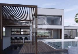 Excellent Luxury Villa with 4 Bedrooms located in Lagos