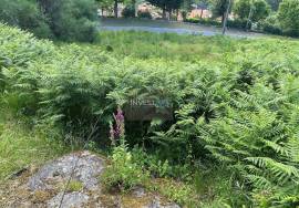 Large and Well-Located Land in Vila Nova de Cerveira – The Ideal Opportunity to Build the Home of Your Dreams Large and Well-Located Land in Vila Nova de Cerveira – The Ideal Opportunity to Build the Home of Your Dreams