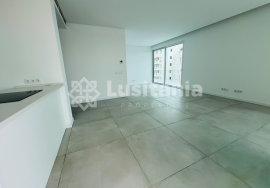 New 3 bedroom apartment in Vilamoura