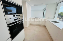 New 3 bedroom apartment in Vilamoura