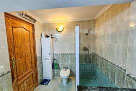 Sale! Spectacular Finca with house in Busot