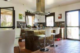 4 Bedrooms - Villa - Alicante - For Sale - DiV1013