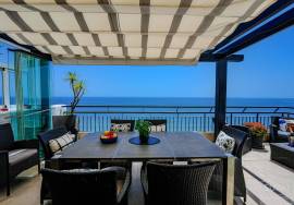 Your life between sky and sea! Your life between sky and sea!