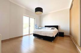 Luxury 4 bedroom villa located on the slope of Orada with 1000m² of plot Luxury 4 bedroom villa located on the slope of Orada with 1000m² of plot