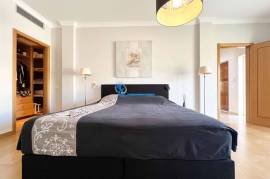 Luxury 4 bedroom villa located on the slope of Orada with 1000m² of plot Luxury 4 bedroom villa located on the slope of Orada with 1000m² of plot