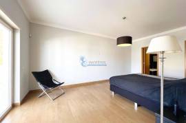 Luxury 4 bedroom villa located on the slope of Orada with 1000m² of plot Luxury 4 bedroom villa located on the slope of Orada with 1000m² of plot
