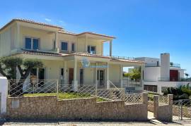 Luxury 4 bedroom villa located on the slope of Orada with 1000m² of plot Luxury 4 bedroom villa located on the slope of Orada with 1000m² of plot