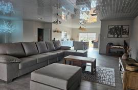 Game Farm & Villa For Sale In The Kalahari South
