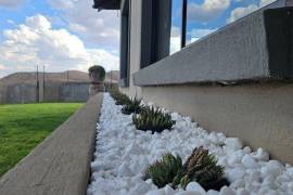 Game Farm & Villa For Sale In The Kalahari South