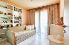 Excellent 2 Bed Apartment For Sale In Budva