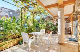 Excellent 2 Bed Apartment For Sale In Budva