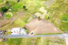 Land with 602 square meters located in Fajã da Ovelha - Calheta with excellent sea views! Land with 602 square meters located in Fajã da Ovelha - Calheta with excellent sea views!