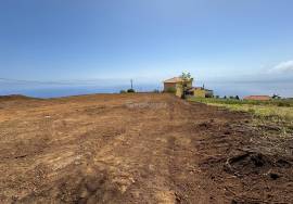 Land with 602 square meters located in Fajã da Ovelha - Calheta with excellent sea views! Land with 602 square meters located in Fajã da Ovelha - Calheta with excellent sea views!