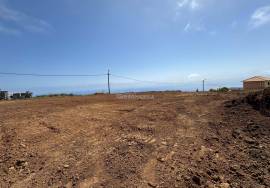 Land with 602 square meters located in Fajã da Ovelha - Calheta with excellent sea views! Land with 602 square meters located in Fajã da Ovelha - Calheta with excellent sea views!