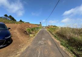Land with 602 square meters located in Fajã da Ovelha - Calheta with excellent sea views! Land with 602 square meters located in Fajã da Ovelha - Calheta with excellent sea views!
