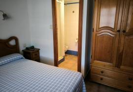 Restaurant, agrotourism and private house for sale in Lalastra Álava