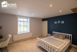 3 bedroom, End of terrace house for sale