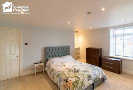 3 bedroom, End of terrace house for sale