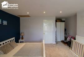 3 bedroom, End of terrace house for sale