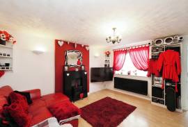 2 bedroom, End of terrace house for sale