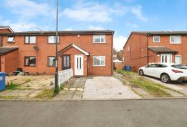 2 bedroom, End of terrace house for sale