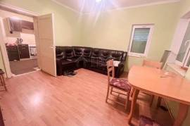 Schönes geräumiges 2-Bett-Haus mit großem Garten und Garage 20 Min. zum Meer