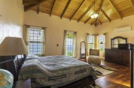 Halhouse, George's North Side