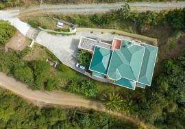 Halhouse, George's North Side