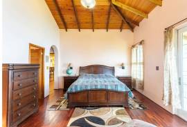 Halhouse, George's North Side