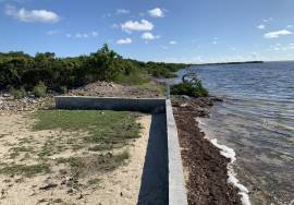 Pearl Point Beachfront Lot 28