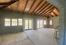 Brewer's Bay Apartment Fixer Upper