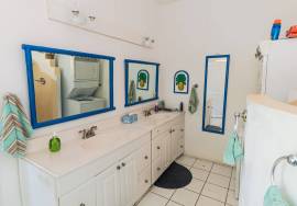 Villas - For Sale - Villas - For Sale -