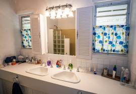 Villas - For Sale - Villas - For Sale -
