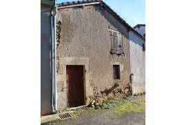 For Sale Cozy Cottage close to Confolens in the Charente