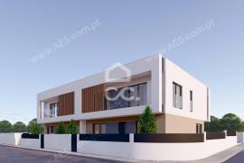 Semi-detached Seixal AMORA
