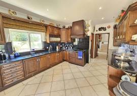 Beautiful 3+1bedroom villa with breath-taking views near São Brás de Alportel