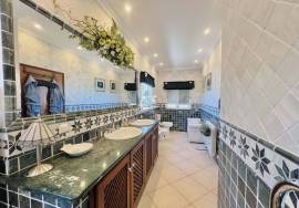 Beautiful 3+1bedroom villa with breath-taking views near São Brás de Alportel