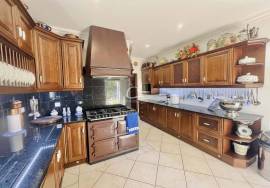 Beautiful 3+1bedroom villa with breath-taking views near São Brás de Alportel