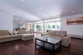 Residential complex in Sant Andreu de Llavaneres of 5.800 m2 with 1.200 m2 built
